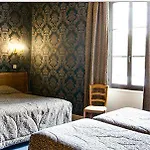 Hotel Logis De La Cloche