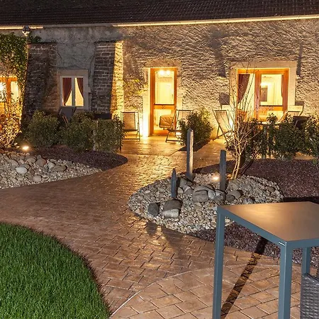 Logis De La Cloche 3*