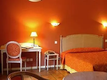 De La Cloche 3* Beaune (Cote d'Or)