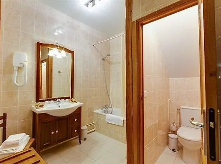 Hotel De La Cloche Beaune (Cote d'Or)